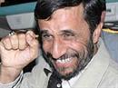 Mahmud Ahmadinedschad hat seine Grundschullehrerin zum ersten Mal seit 40 Jahren wiedergetroffen.