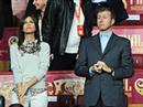 Roman Abramovich (hier mit Daria Zukhova) hat neue Einkäufe untersagt.