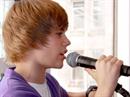Justin Bieber - tolle Stimme, charismatische Ausstrahlung und Ushers Unterstützung.