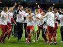 Die Bayern feiern den Final-Einzug ausgelassen.