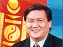 Der alte und neue mongolische Premierminister Nambariin Enkhbayar.