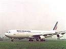Nach dem langen Flug waren die Tanks der Maschine leer. Bild: Ein Airbus A340 der Air France. (Archiv)