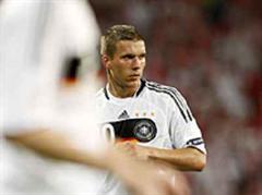 Lukas Podolski könnte zu seinem 50. Länderspiel kommen.