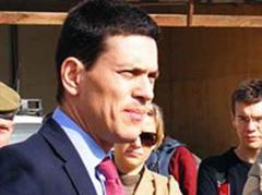 Der Aussenminister David Miliband verfolgt schon lange eine «anti-israelische Politik».