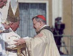 Papst Johannes Paul bei der Zeremonie. (Archiv)