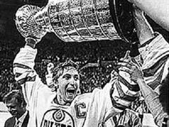 Wayne Gretzky nach dem Gewinn des Stanley-Cups.