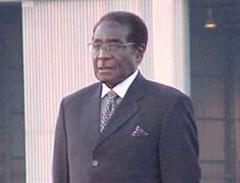 Robert Mugabe stand in Verdacht letztes Jahr mit unlauteren Mitteln Präsident geworden zu sein.