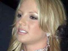 Britney Spears bezeichnet ihre Heirat als dumm.