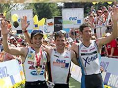 Das Siegertrio mit Anderson Mitch (Australien), Sieger Christoph Mauch (Mitte) und Olivier Bernhard (rechts).