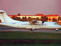 Die ATR 42 sei von der üblichen Route abgewichen. (Archivbild)