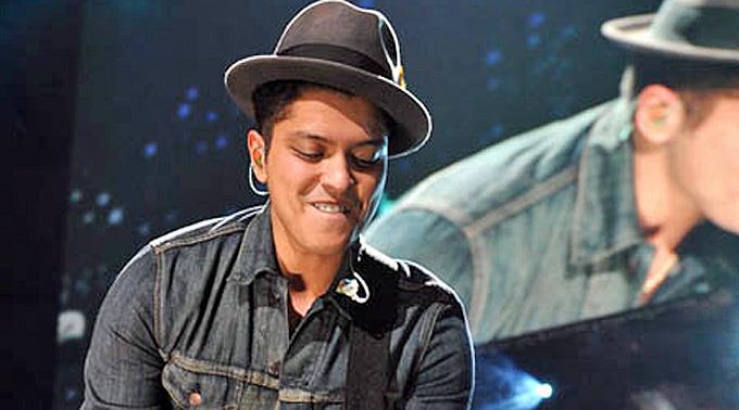 Bruno Mars.