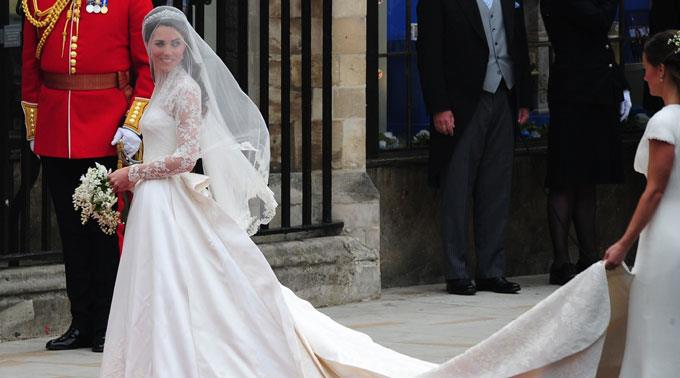 Kate Middleton in dem begehrten Hochzeitskleid.