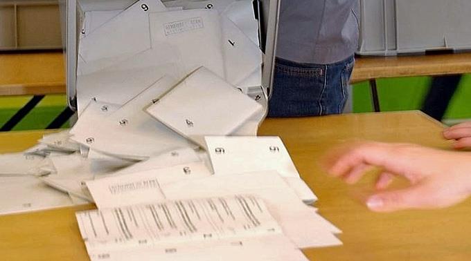 30 Gemeinden haben die Stimmzettel nicht aufbewahrt.