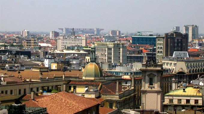 Blick auf Mailand: Mehr Züge sollen zwischen dem Tessin und der italienischen Wirtschaftsmetropole verkehren.