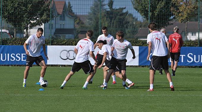 Ricardo Rodriguez erstes Training mit der Schweizer Nationalmannschaft.
