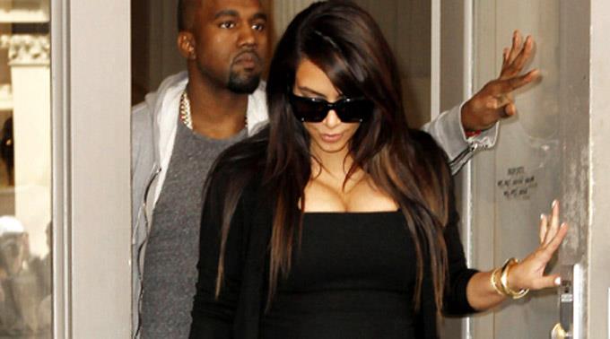 Kim Kardashian hat Kanye West davon überzeugen können, bei ihrer Babyparty vorbeizuschauen, die für ihre TV-Show gefilmt wird.