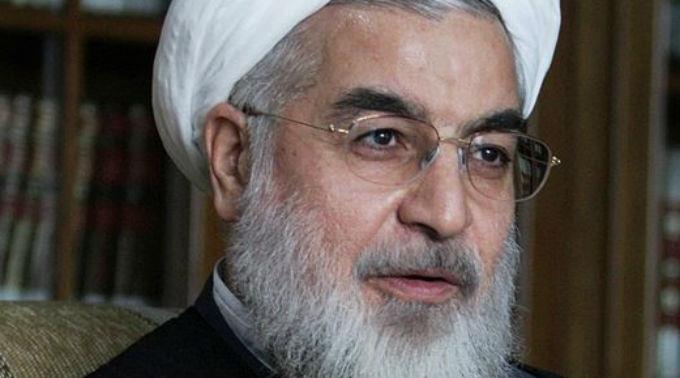 Der von Moderaten und Reformern unterstützte Kleriker Hassan Ruhani liegt weit in Führung.