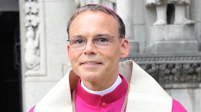 Das Strafverfahren gegen den Limburger Bischof Franz-Peter Tebartz-van Elst wird eingestellt. (Archivbild)