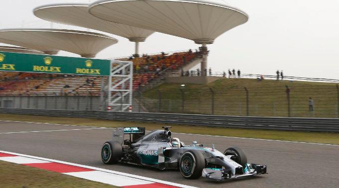 Qualifying GP von China: Wie schon in Melbourne und Sepang eroberte Lewis Hamilton die Pole-Position.