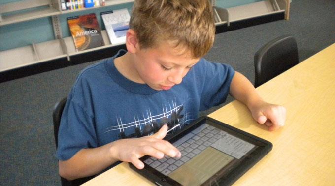 iPad in der Schule: Das Web ist immer dabei.