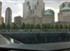 Die Gedenkfeier findet am 9/11-Memorial hinter dem fast fertiggestellten World Trade Center statt.