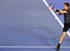 Andy Murray schlägt den Spanier David Ferrer in vier Sätzen.