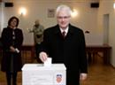 Staatschef Ivo Josipovic bei der Stimmabgabe.